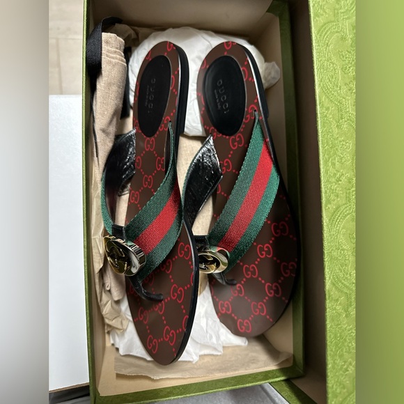 Gucci Nero Size 10 (fits size 8.5/9.0) *Authentic in original box, run small